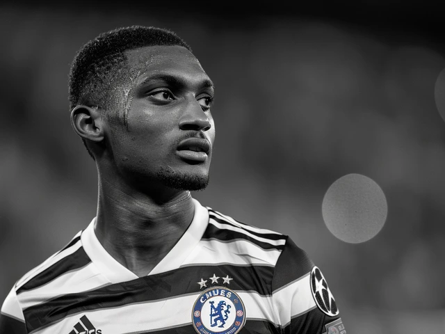 Fulham's Tosin Adarabioyo Draws Interest from Chelsea and Newcastle: A Look into the Summer Transfer Battle